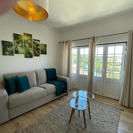 Casa Dos Padrinhos I *